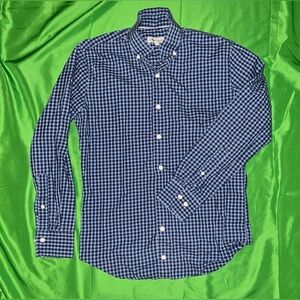 Peter Millar 100% Cotton Button Down Top size Small- Flaw
